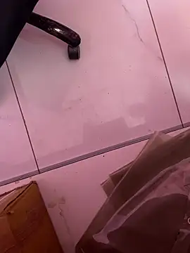 SexyImran online show from October 18, 2025, 8:04 am