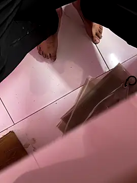 SexyImran online show from October 29, 2025, 10:06 am