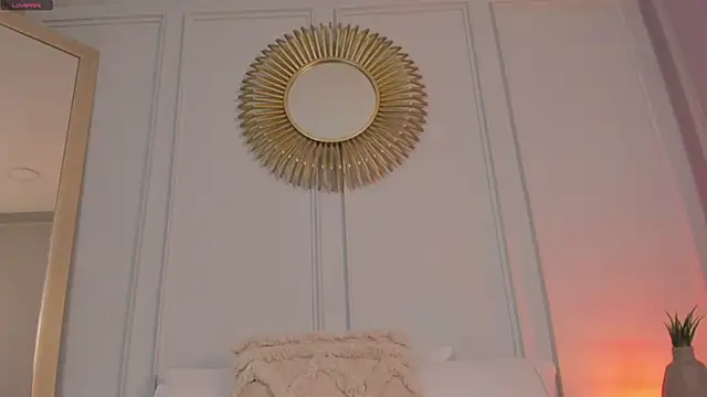 Snapshot of CharlotteBrownn_ chatting on May 15, 2026, 11:45 pm CharlotteBrownn online show from May 15, 2026, 11:45 pm
