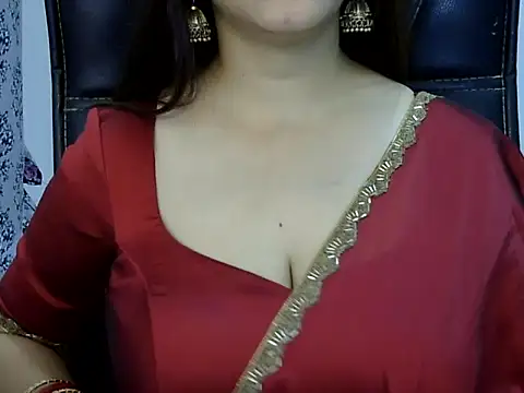 Rumi cute online show from October 24, 2025, 10:22 am