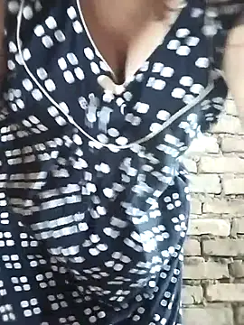 Snapshot of rani8008 chatting on September 28, 2025, 6:41 am rani8008 online show from September 28, 2025, 6:41 am