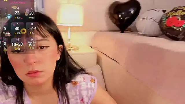 MeganAdamms online show from October 22, 2025, 11:43 am