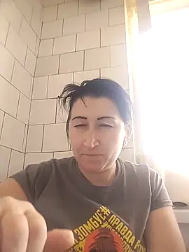 Funny Karina online show from September 23, 2025, 9:23 am