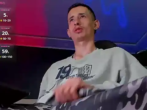 Snapshot of Damartinez27 chatting on November 30, 2025, 11:47 am Damartinez27 online show from November 30, 2025, 11:47 am