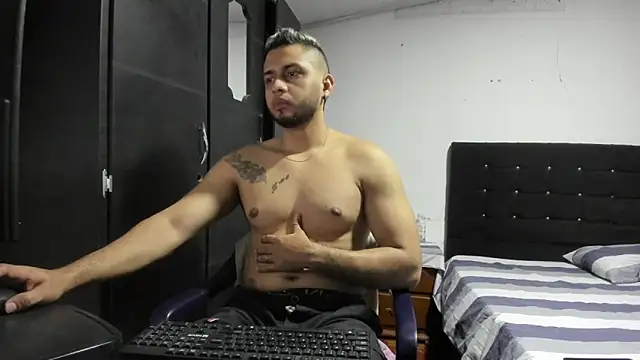 Ryan xc1 online show from January 17, 2026, 4:28 am