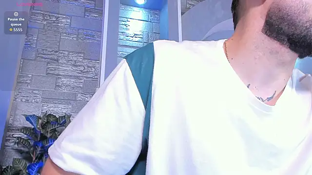 Snapshot of dominic_de_luca chatting on May 9, 2026, 4:39 am dominic de luca online show from May 9, 2026, 4:39 am