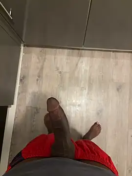 Trhge253 online show from March 18, 2026, 11:19 pm