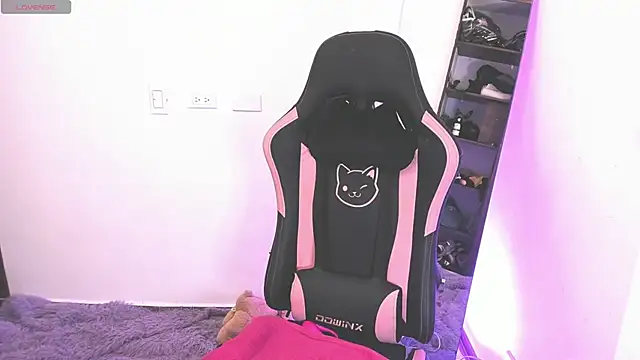 Snapshot of samiacooper25 chatting on September 8, 2025, 11:15 pm samiacooper25 online show from September 8, 2025, 11:15 pm