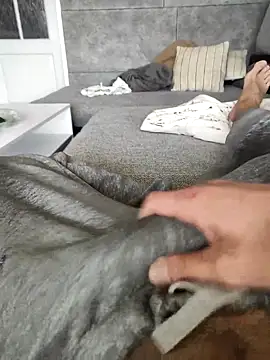 hansvonerotic1 online show from October 19, 2025, 1:34 pm