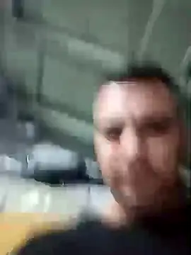 Snapshot of Gavo123 chatting on April 11, 2026, 12:37 am Gavo123 online show from April 11, 2026, 12:37 am