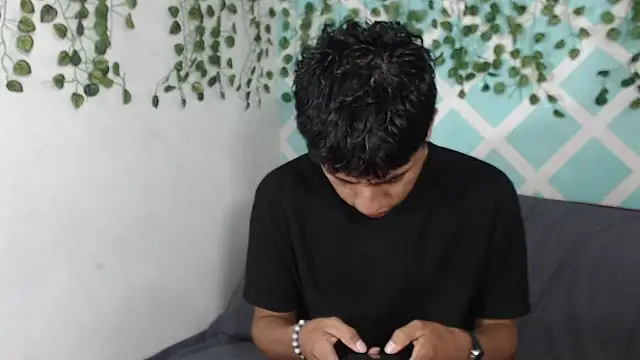sebas boys577 online show from September 20, 2025, 1:45 pm