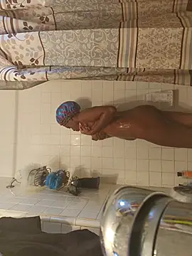  she was a fairy online show from September 25, 2025, 4:11 pm