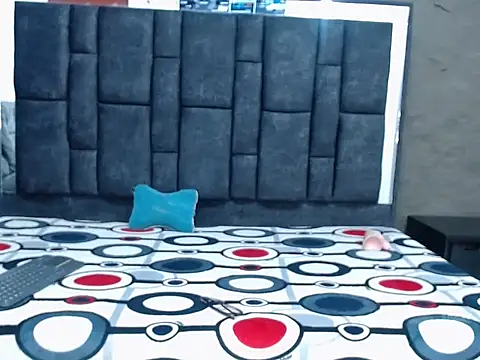 senna mars online show from October 13, 2025, 2:17 pm