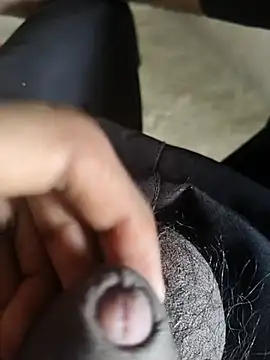 Snapshot of Bio-teacher chatting on October 15, 2025, 4:34 am Bio-teacher online show from October 15, 2025, 4:34 am