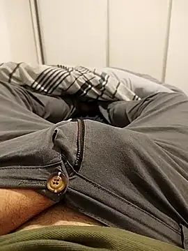 Neperianoo online show from October 4, 2025, 1:36 am