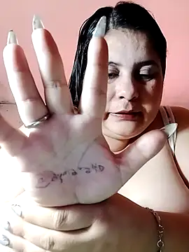 Ayma1983 online show from November 12, 2025, 11:10 am