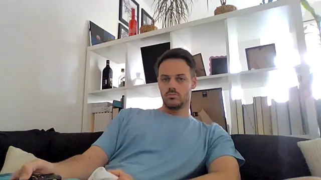 bigcockjohnxxxxx online show from October 16, 2025, 12:17 pm