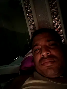 jesus235672 online show from November 28, 2025, 5:32 am