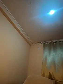 princesaliay online show from March 16, 2026, 10:41 am