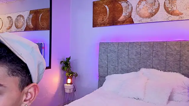 Room 69x online show from November 27, 2025, 3:19 am