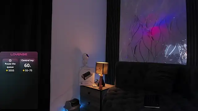 Room 69x online show from January 14, 2026, 5:13 am