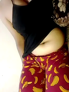 folazwina online show from September 14, 2025, 9:41 am