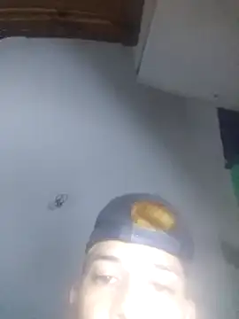 Snapshot of Ariihot chatting on February 4, 2026, 4:07 am Ariihot online show from February 4, 2026, 4:07 am