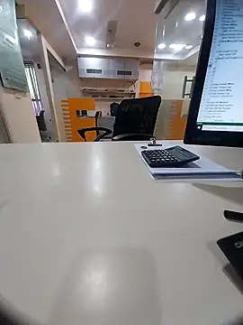 Snapshot of kiss_like_choco11 chatting on October 8, 2025, 6:22 am kiss like choco11 online show from October 8, 2025, 6:22 am