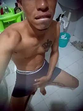 MisterMond30 online show from April 17, 2026, 6:38 am