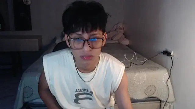 sung yol online show from September 18, 2025, 6:04 am