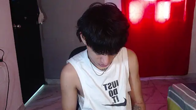 sung yol online show from October 8, 2025, 6:38 pm