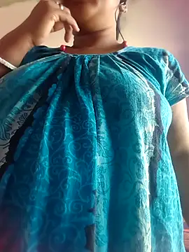 Cute-Swewty online show from February 26, 2026, 6:45 am