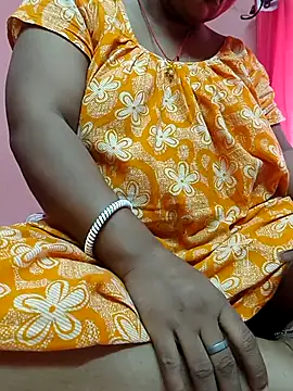 Cute-Swewty online show from July 22, 2026, 7:22 am