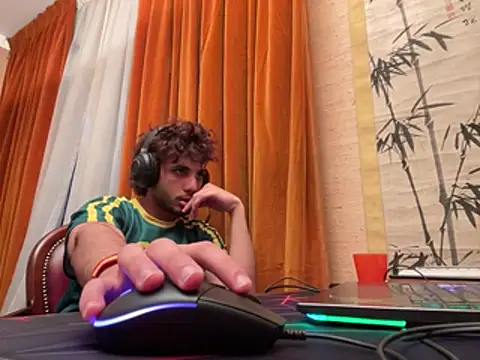 Lapatrona  online show from March 24, 2026, 6:24 pm