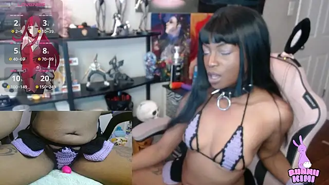 bunniikimi online show from November 24, 2025, 3:12 pm