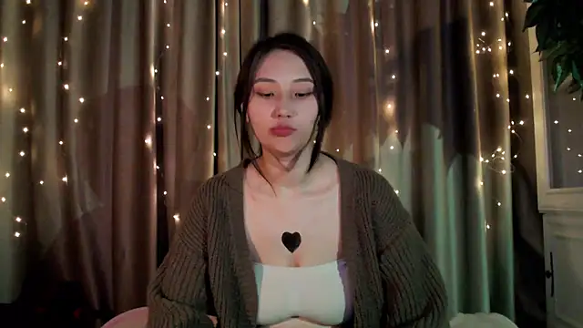 Ray Ayanami online show from September 17, 2025, 1:46 pm