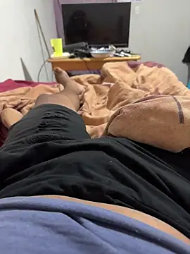 Monspeet 01 online show from October 24, 2025, 4:20 am