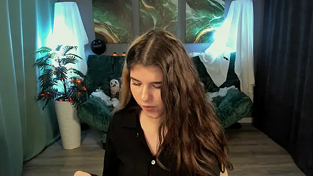 AnoraDark online show from October 15, 2025, 8:09 pm