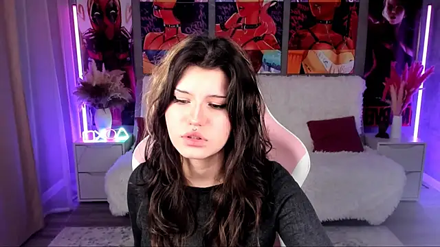 AnoraDark online show from November 27, 2025, 12:40 pm