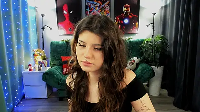 AnoraDark online show from December 15, 2025, 6:34 pm