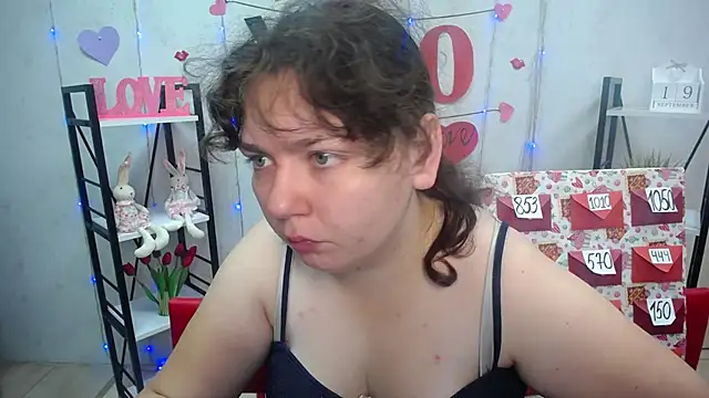 NeonilaLisova online show from September 19, 2025, 5:20 am