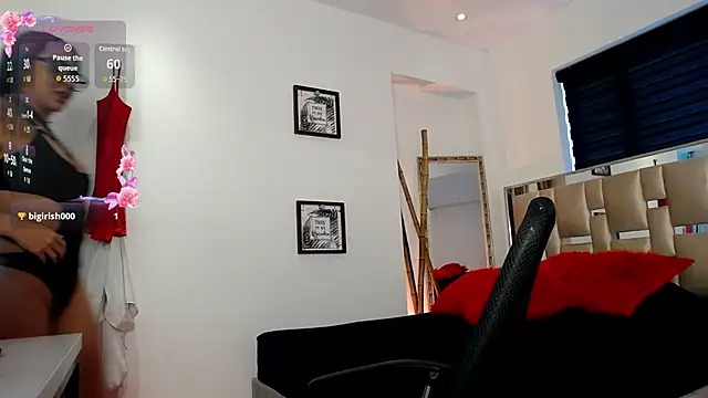 CinthiaSarat online show from September 12, 2025, 6:52 pm