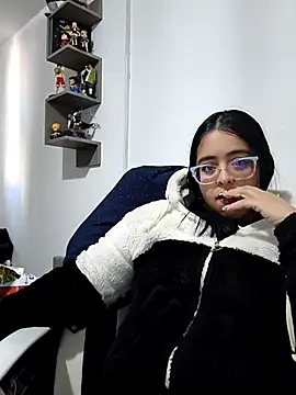 Snapshot of Sofia_leving chatting on October 24, 2025, 12:45 pm Sofia leving online show from October 24, 2025, 12:45 pm