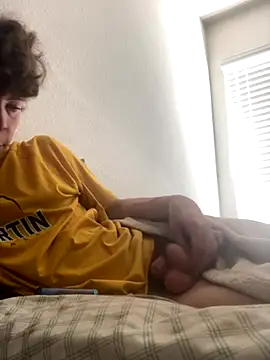 Snapshot of lil_dick_wonder chatting on October 2, 2025, 4:25 pm lil dick wonder online show from October 2, 2025, 4:25 pm