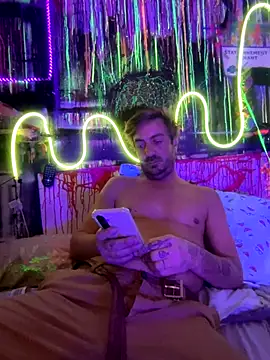 3615-ULLA online show from October 27, 2025, 6:01 pm