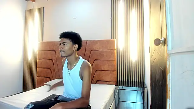 FYKMOR 1 online show from October 10, 2025, 3:38 am