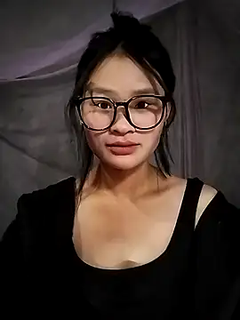 saronla 03 online show from December 2, 2025, 2:17 am