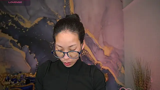 Snapshot of Yen_Star chatting on March 3, 2026, 8:59 pm Yen Star online show from March 3, 2026, 8:59 pm