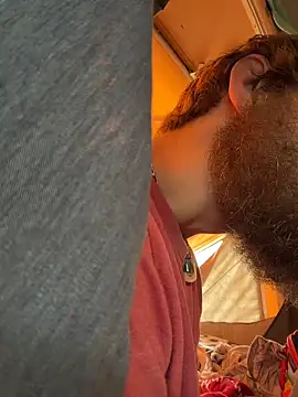 Snapshot of high3ndlowlife chatting on February 18, 2026, 5:53 pm high3ndlowlife online show from February 18, 2026, 5:53 pm