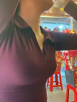   BabyShowPublic   online show from February 14, 2026, 1:30 pm